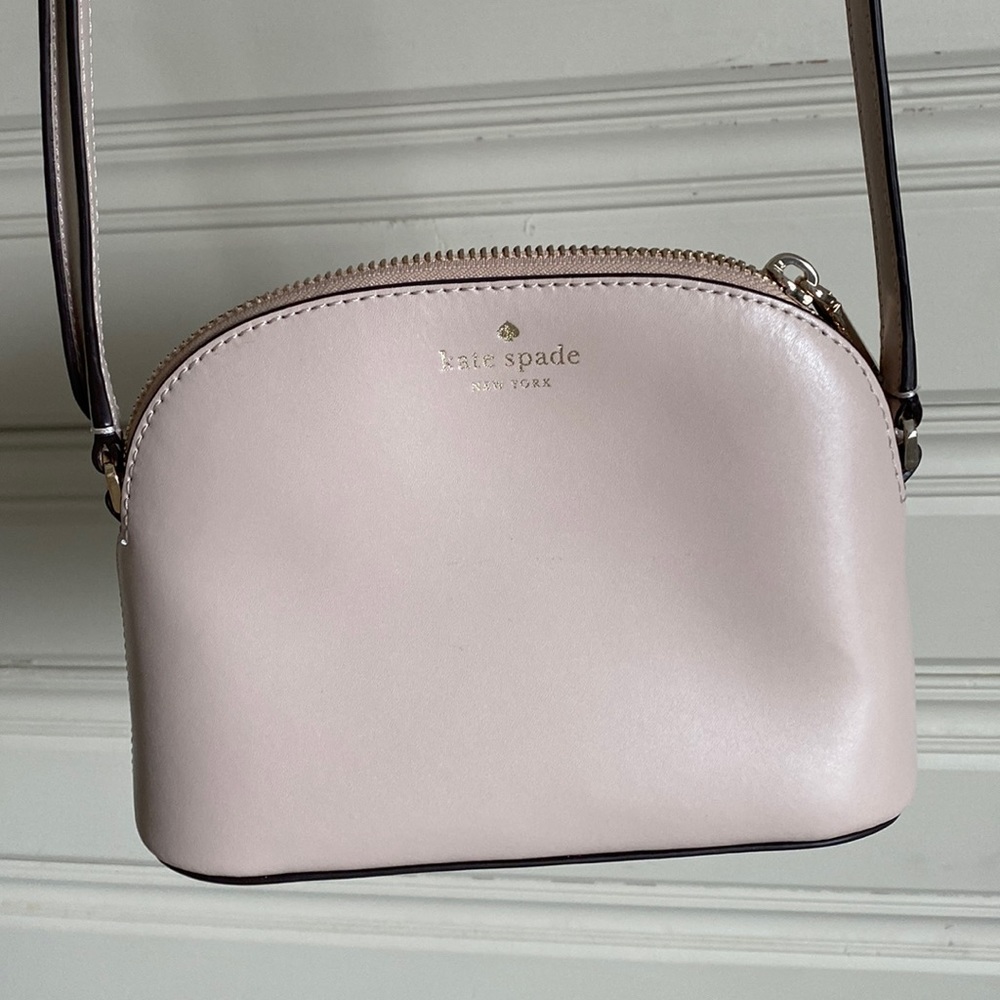 EXCELLENT CONDITION - Kate spade small cross body cream purse